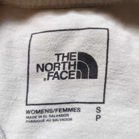 The North Face Bear Graphic T-Shirt Women's Small Green Crew Neck Short Sleeve - Picture 3 of 7